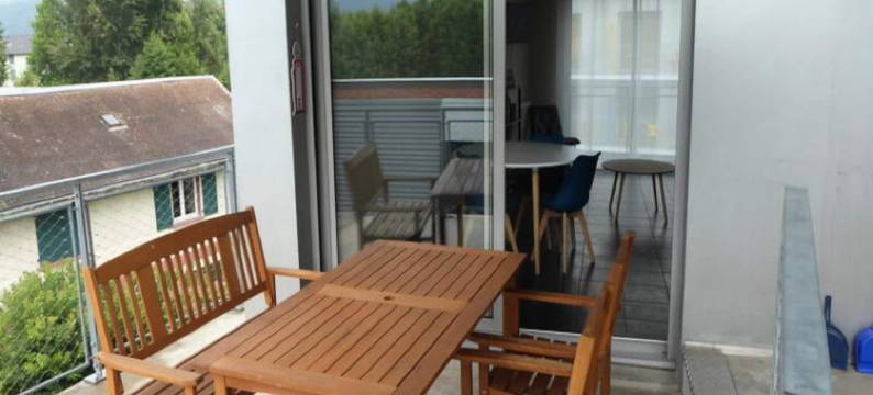 3 Rooms for 5 People图片