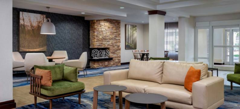 艾肯万枫酒店及套房(Fairfield Inn & Suites Aiken)图片