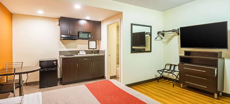 加利福尼亚希斯皮里亚 - 东 6 号汽车旅馆(Motel 6 Hesperia, CA - East)图片