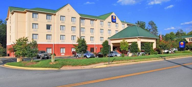 匡蒂科正门北方附近舒适酒店(Comfort Inn Near Quantico Main Gate North)图片