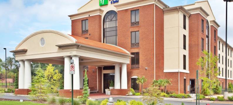 智选假日套房酒店亚特兰大 - 卡明(Holiday Inn Express & Suites ATLANTA-CUMMING by IHG)图片