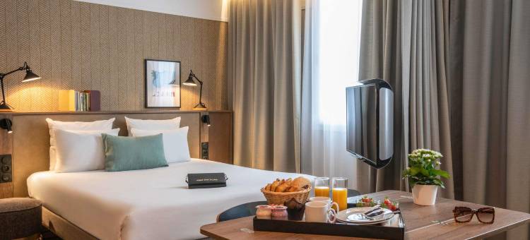 尼斯蔚蓝海岸机场诺富特套房酒店(Novotel Suites Nice Airport)图片