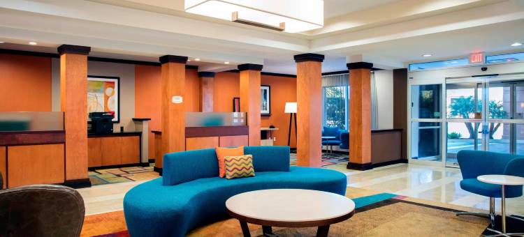 莱克兰普兰特城万枫酒店及套房(Fairfield Inn & Suites Lakeland Plant City)图片