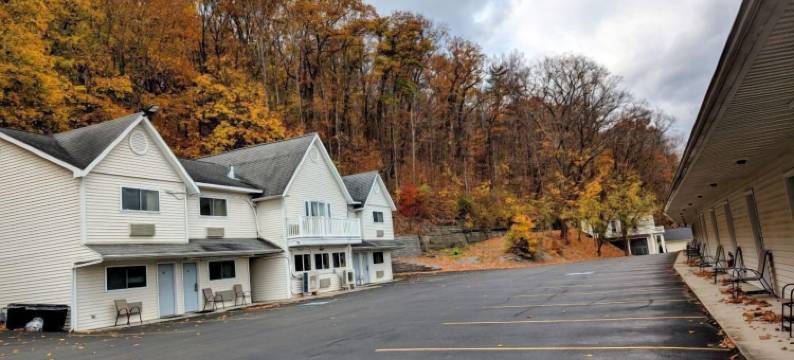 瀑布汽车旅馆(The Falls Motel)图片