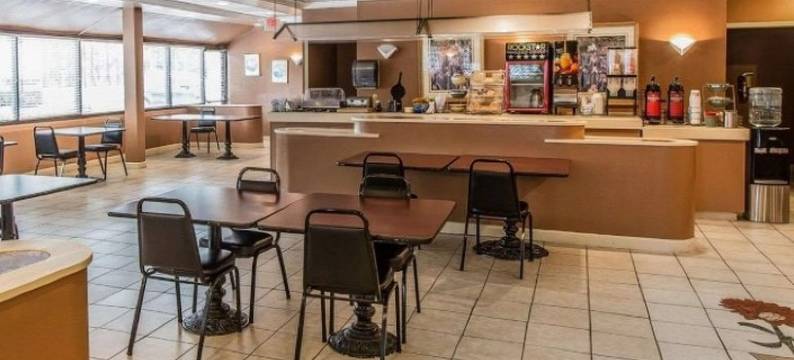 美国441号公路OYO旅行者旅馆(Travelers Inn By OYO US-441)图片