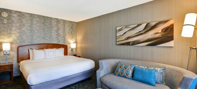 斯普林菲尔德万怡酒店(Courtyard Springfield)图片