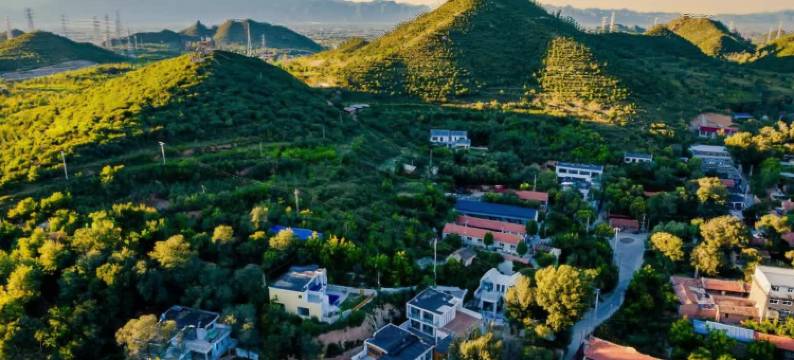 花筑·乌托邦·露天泳池度假院落集群居(北京八达岭店)图片