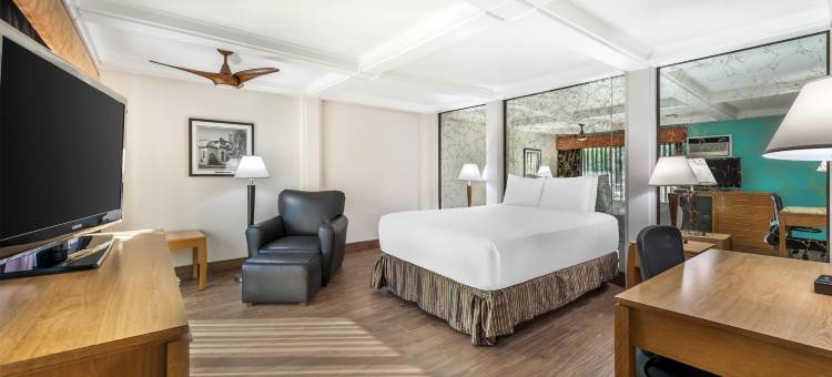 松树贝斯特韦斯特酒店(Best Western Pine Tree Motel)图片