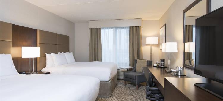 舒适草原科诺沙希尔顿逸林酒店(DoubleTree by Hilton Pleasant Prairie Kenosha)图片