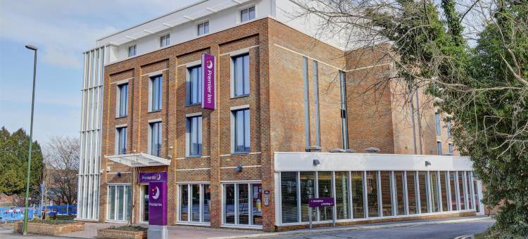 普瑞米尔海沃斯希思酒店(Premier Inn Haywards Heath)图片
