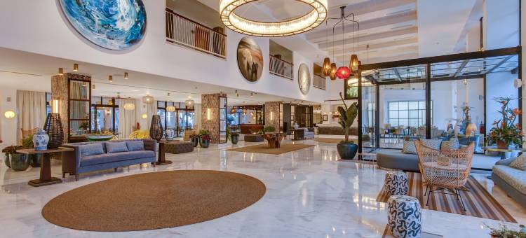 法里奥内斯酒店(Hotel Fariones)图片