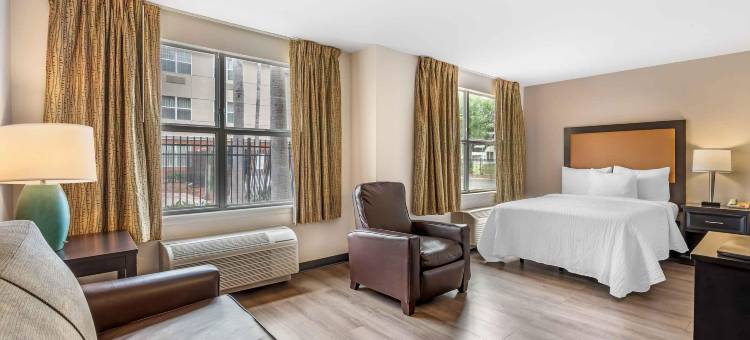 美国长住酒店套房-坦帕-机场-北韦斯特肖大道(Extended Stay America Suites - Tampa - Airport - N Westshore Blvd)图片