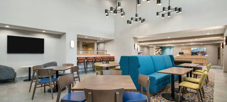 希尔顿旗下欢朋酒店及套房欧文 DFW 机场北(Hampton Inn & Suites by Hilton Irving DFW Airport North)图片