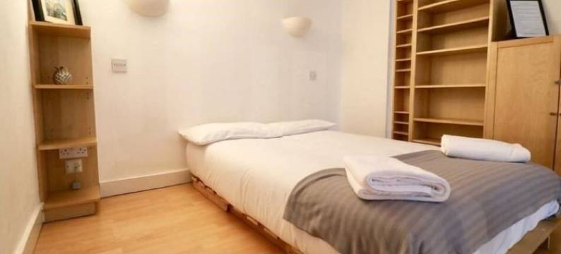 海德公园 L16 旁 HFS 开放式公寓酒店(Hfs Studio Next to Hydepark L16)图片