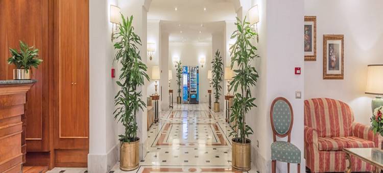 露彻雷利酒店(Raeli Hotel Luce)图片