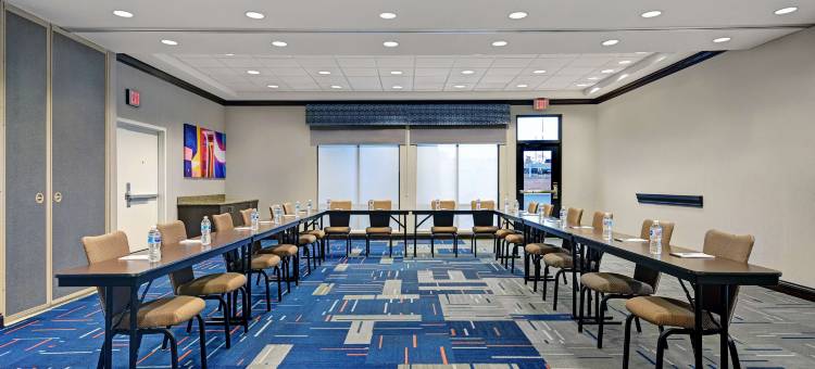 希尔顿欢朋酒店-法明顿(Hampton Inn Farmington)图片