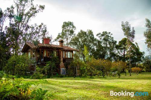 "Acogedora Cabaña Ojo de Agua en Villa de Leyva -Vistas Increíbles de las Montañas Iguaque!