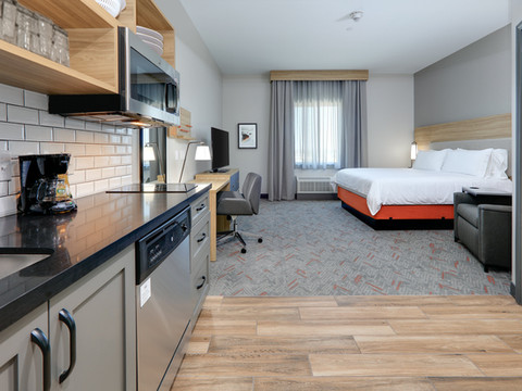 达拉斯沃斯堡机场西-赫斯特Candlewood Suites