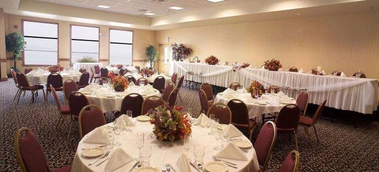 阿什兰美吟温德姆酒店(AmericInn by Wyndham Ashland)图片