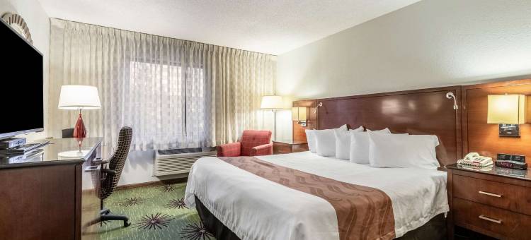 和套房品质酒店(Quality Inn & Suites)图片