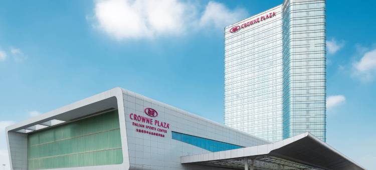 大连体育中心皇冠假日酒店(大连北站店)图片