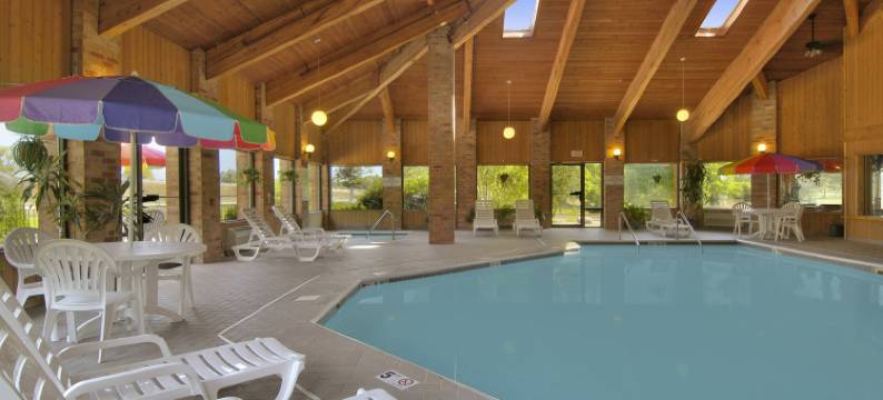 马斯基根呗盟套房酒店(Baymont by Wyndham Muskegon)图片