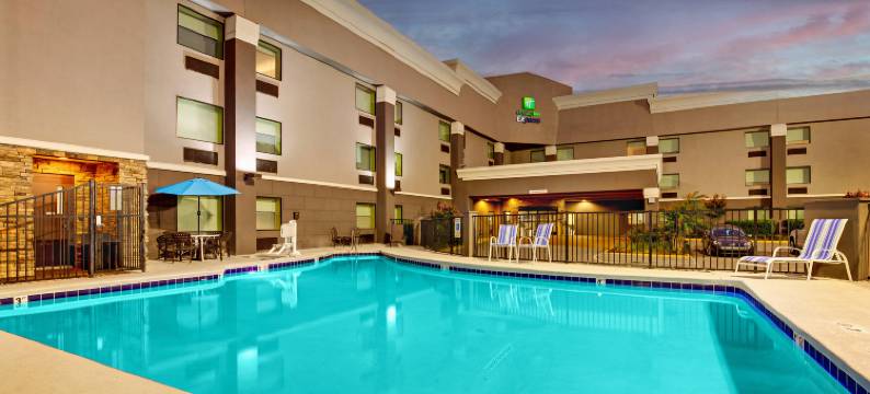 纳什维尔W-I40智选假日酒店(Holiday Inn Express NASHVILLE W I40/WHITEBRIDGE RD by IHG)图片