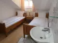 雙床間 - 帶共用浴室