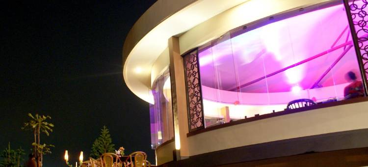 普纳玛酒店(Purnama Hotel)图片