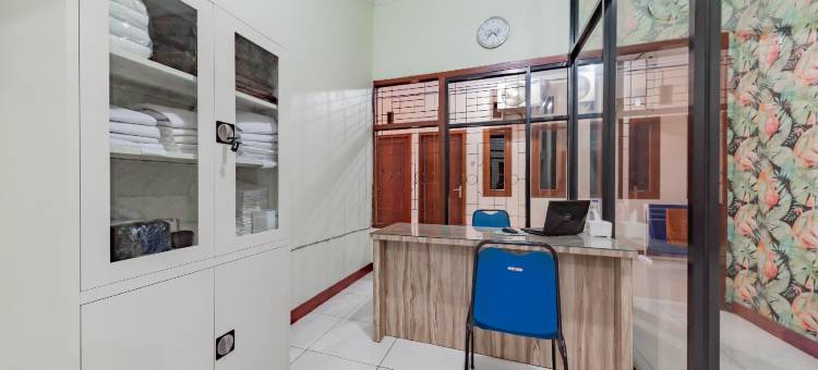 Urbanview Hotel Sunday Cirebon by RedDoorz图片