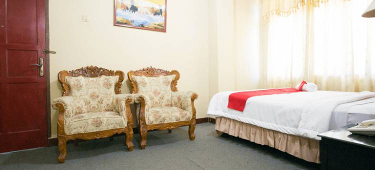 红多兹Plus酒店-近比通港(RedDoorz Plus Near Pelabuhan Bitung)图片