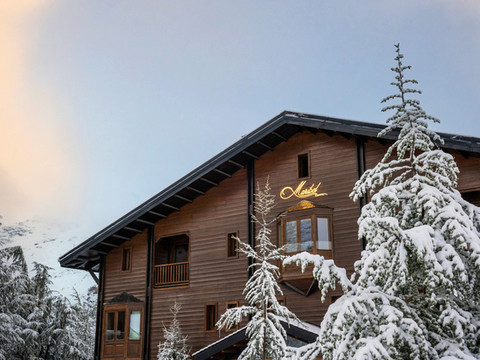 HG玛丽贝尔酒店