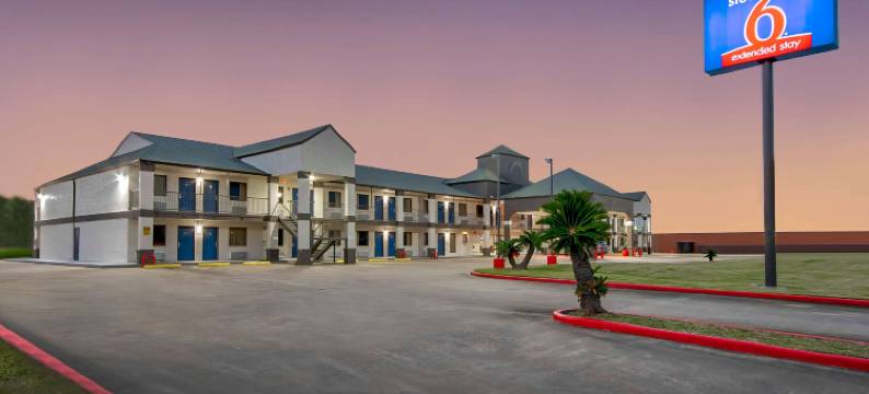 德克萨斯德克萨斯城 6 号开间(Studio 6 Texas City, TX)图片