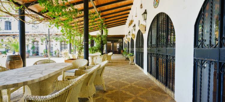 OYO拉斯库布雷斯酒店(Venta del Alto Hotel las Cumbres by Vivere Stays)图片