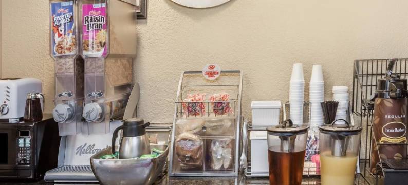 罗克沃尔速8酒店(Inn of Rockwall)图片