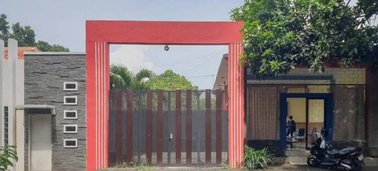 Bromo 22 Homestay Syariah Near Terminal Bayuangga Probolinggo Mitra RedDoorz图片
