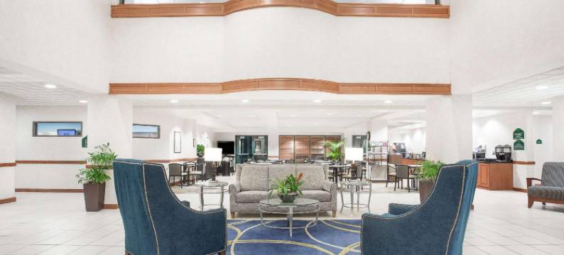 格林贝/机场蔚景温德姆酒店(Wingate by Wyndham Green Bay/Airport)图片