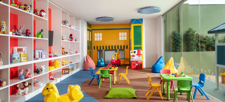 泗水希尔顿逸林酒店(DoubleTree by Hilton Surabaya)图片