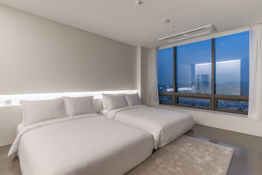 Hotel Cappuccino Over view