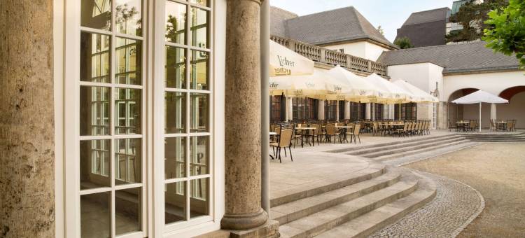 纽伦堡公园酒温德姆华美达店(Ramada by Wyndham Nuernberg Parkhotel)图片