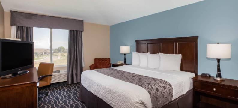 三城肯纳威克温德姆呗盟酒店(Baymont by Wyndham Kennewick WA)图片