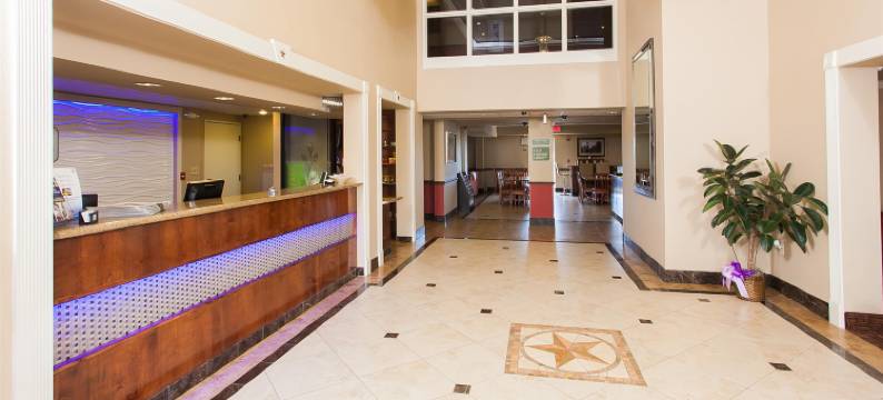 乔治敦贝斯特韦斯特优质套房酒店(Best Western Plus Georgetown Inn  Suites)图片