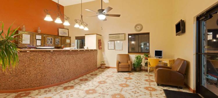 拉斯克鲁塞斯-白沙区温德姆速8酒店(Super 8 by Wyndham Las Cruces/White Sands Area)图片