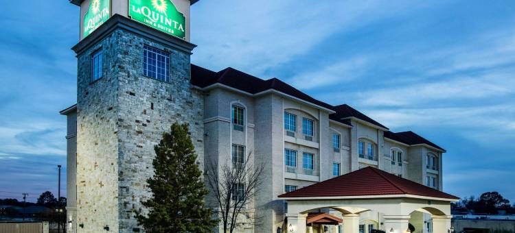 DFW机场西尤里斯拉昆塔温德姆套房酒店(La Quinta Inn & Suites by Wyndham DFW Airport West - Euless)图片