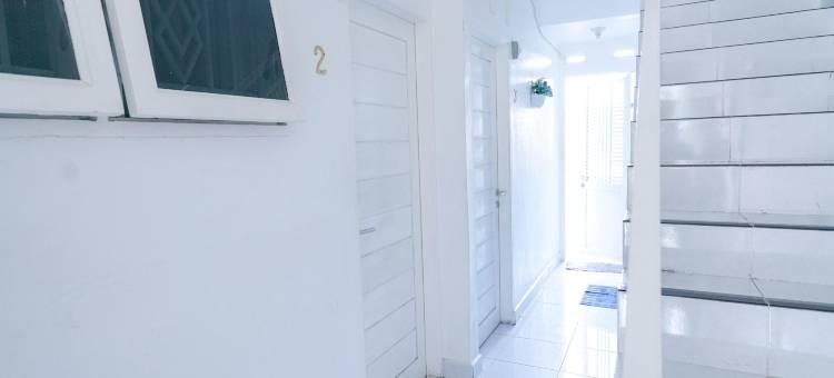 红多兹酒店-近班丹西博尔加海滩(RedDoorz Near Pantai Pandan Sibolga)图片