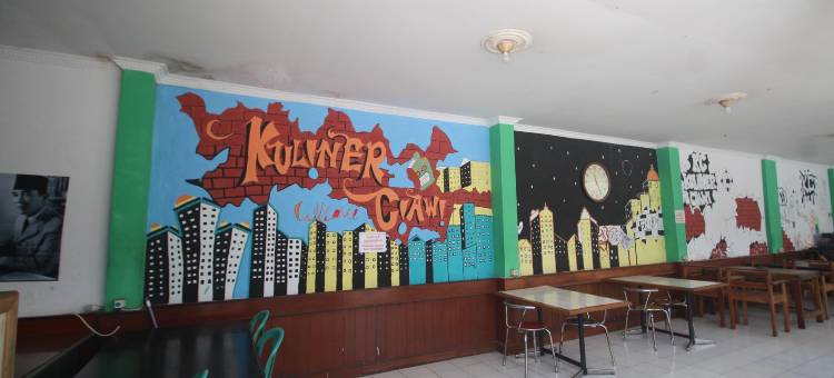 探索芝阿威伊斯兰美食酒店(Jajajpin Kuliner Ciawi Syariah)图片