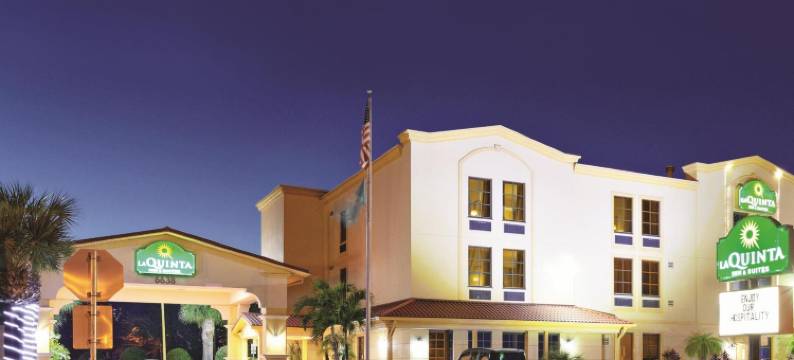 圣彼得堡东北拉昆塔温德姆套房酒店(La Quinta Inn & Suites by Wyndham St. Petersburg Northeast)图片