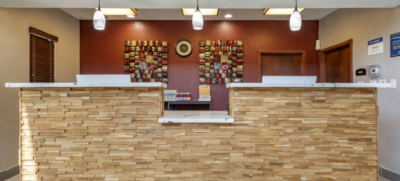 维多利亚贝斯特韦斯特优质套房酒店(Best Western Plus Victoria Inn  Suites)图片