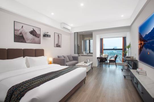 管家小由公寓(柳叶大道分店)