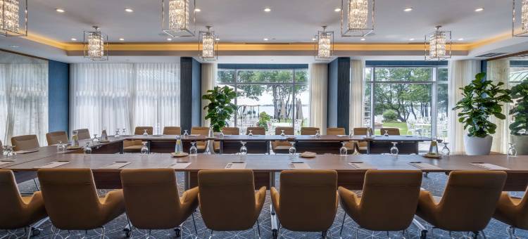 沃德勒伊酒庄酒店(Chateau Vaudreuil)图片